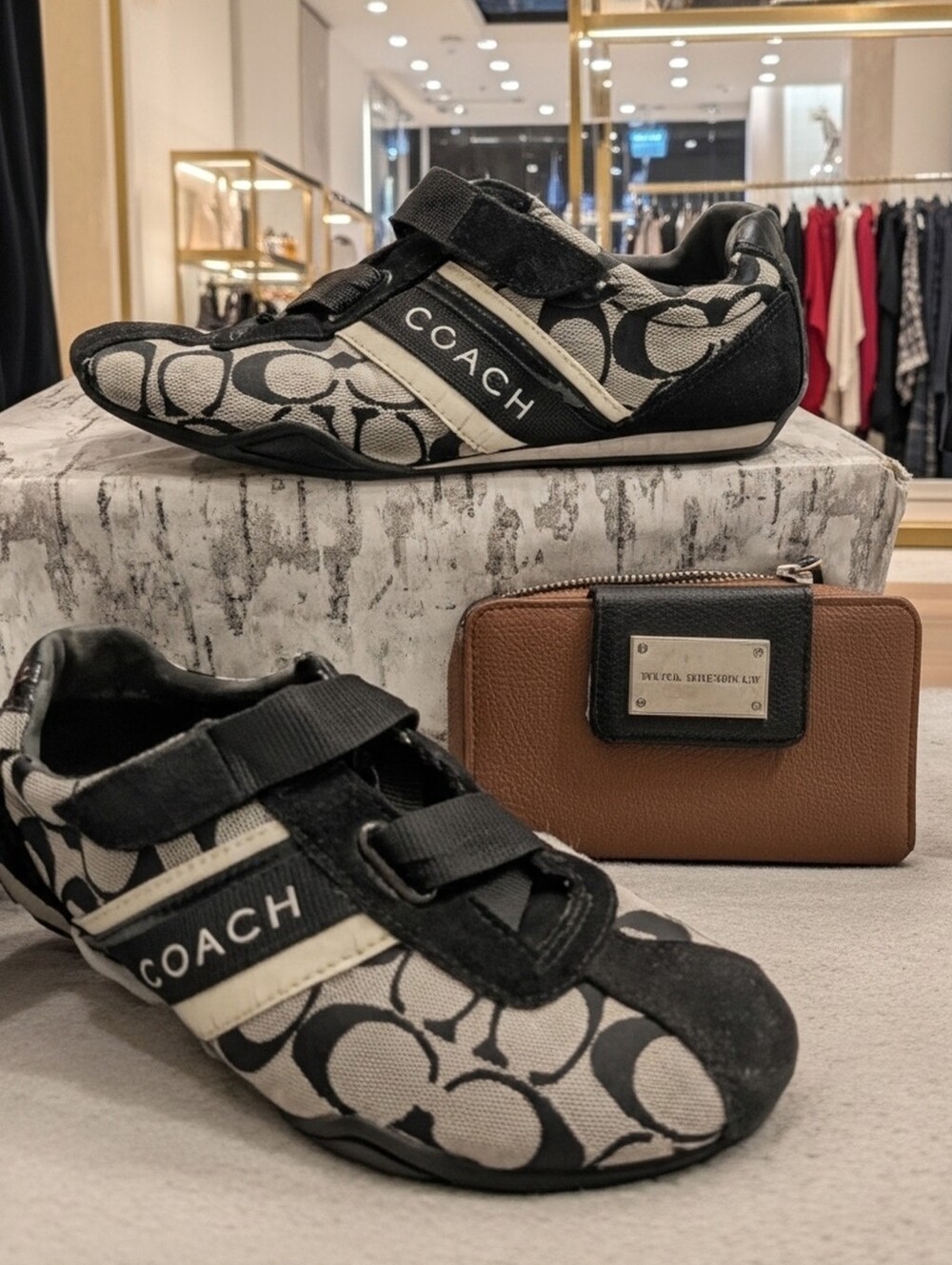 Coach Jenny Women's Sz 7 M Sneakers & Dana Buchman Wristlet